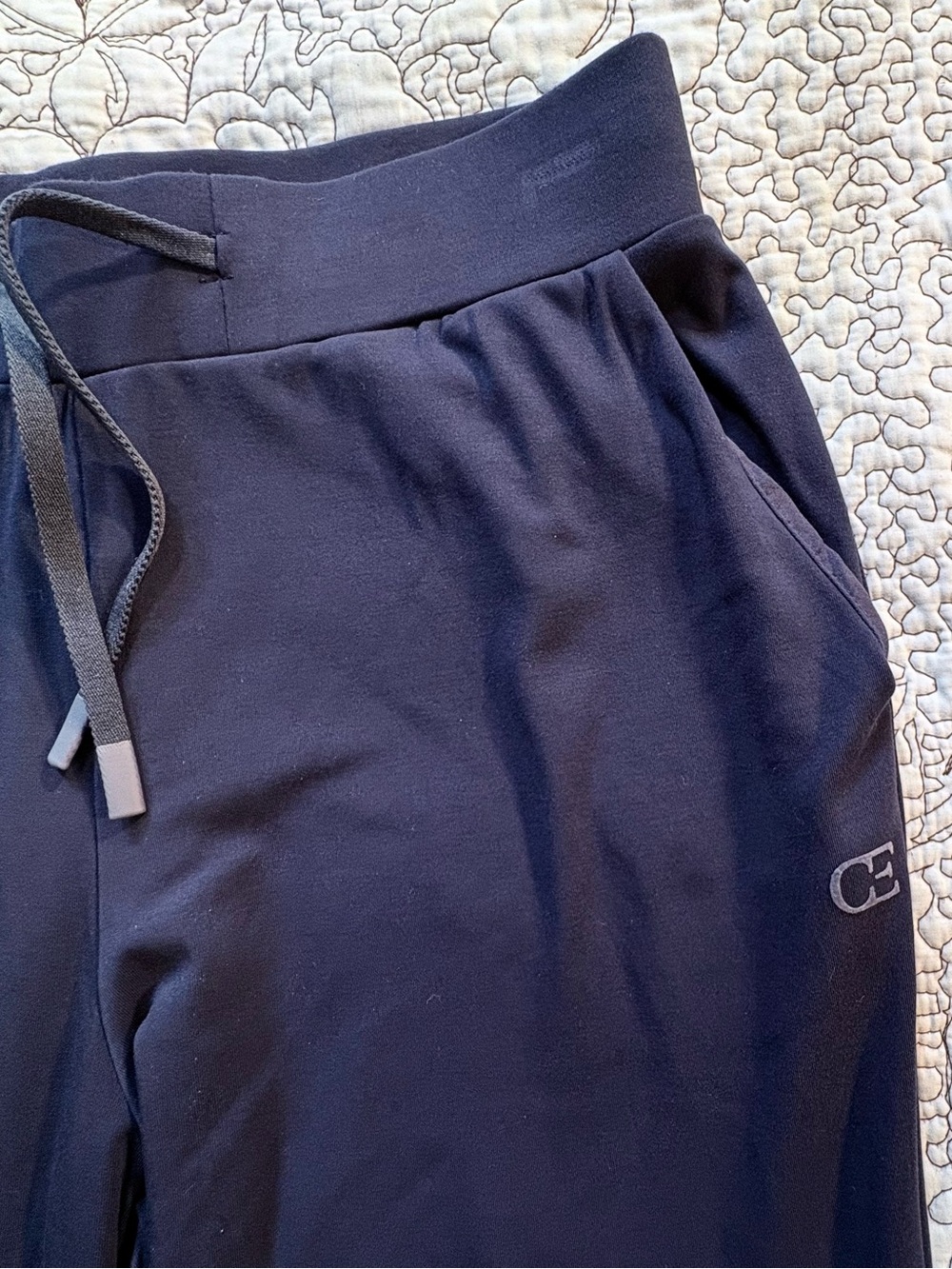 ☀️Cozy Earth Brushed Bamboo Jogger Pants Navy Blue Lounge Athleisure Sz M🧡 - Picture 5 of 11